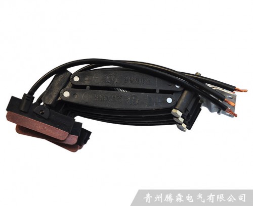四級(jí)集電器